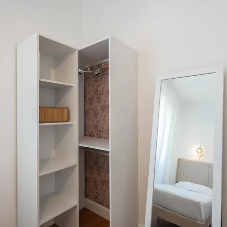 La Finestra Sul Porto-appartamento Apartament *