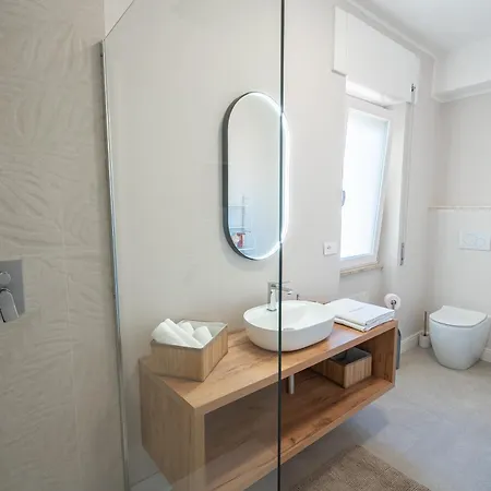 Apartament La Finestra Sul Porto-appartamento *