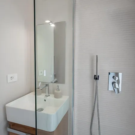 Apartament La Finestra Sul Porto-appartamento